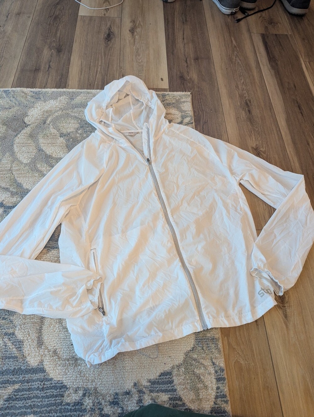 Stio Lightweight White Hooded Windbreaker Jacket - Women's